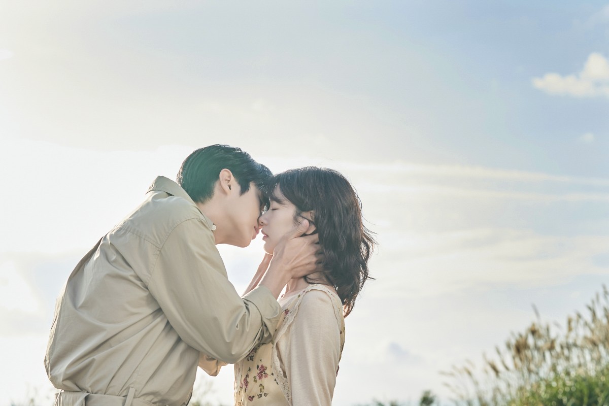 �w���ƌ������Ă���܂����H�x�f�B�Y�j�[�v���X �X�^�[�Ɛ�z�M���iC) 2025 Disney and its related entities