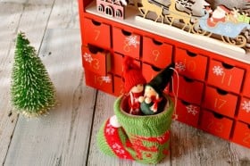 �`���R�ɂ�������A�R�X���c�u�N���X�}�X�܂ł̏����Ȃ��J���v�u�J���邽�тɃ��N���N����v�l�C�A�h�x���g�J�����_�[2025