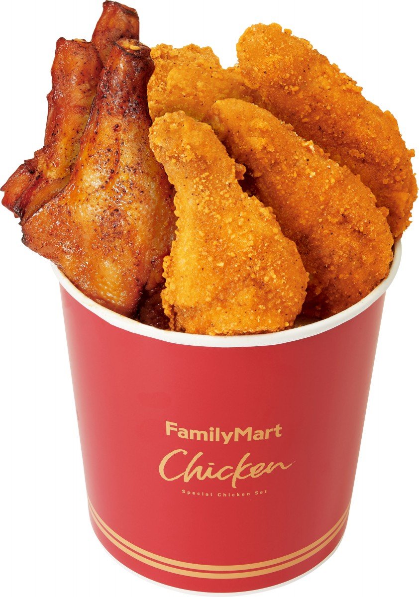 「3種チキンのパーティーセット(税込3,024円)」