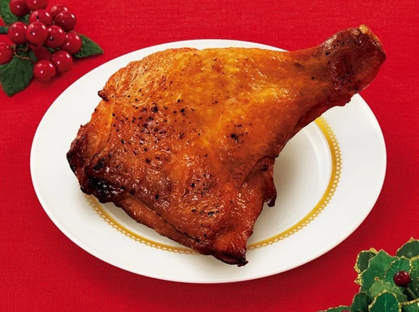 「直火焼ローストチキンレッグ(骨付き)」(税込498円)