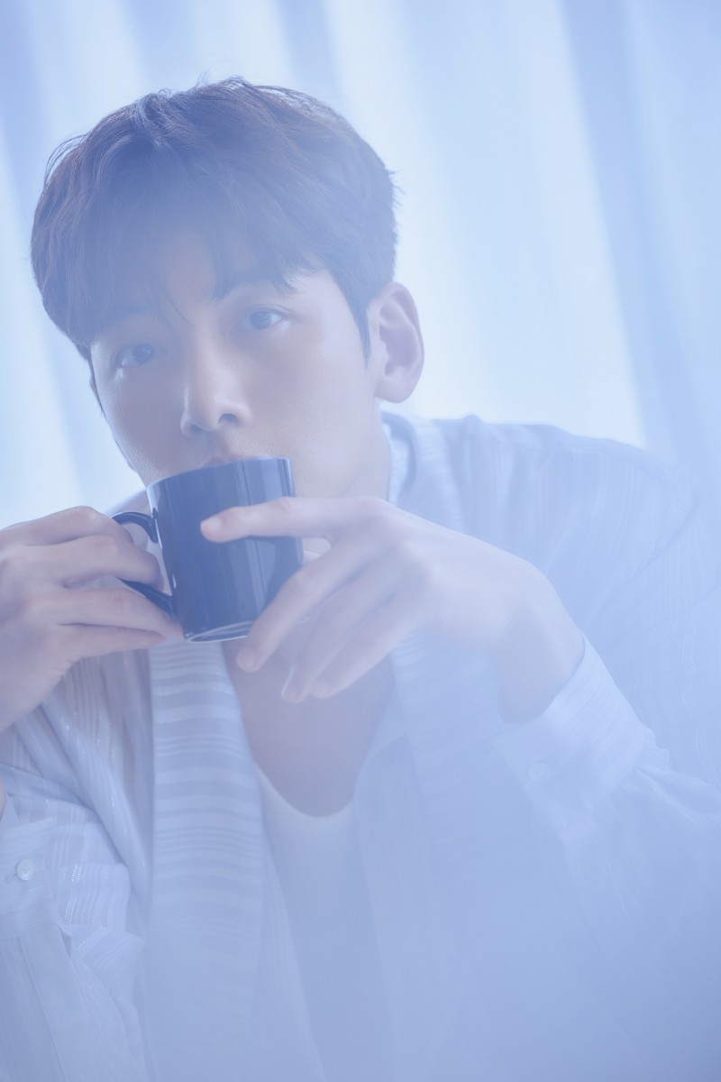 ���{ 1st�A���o���wAssemble�x�������[�X�����`�E�`�����E�N