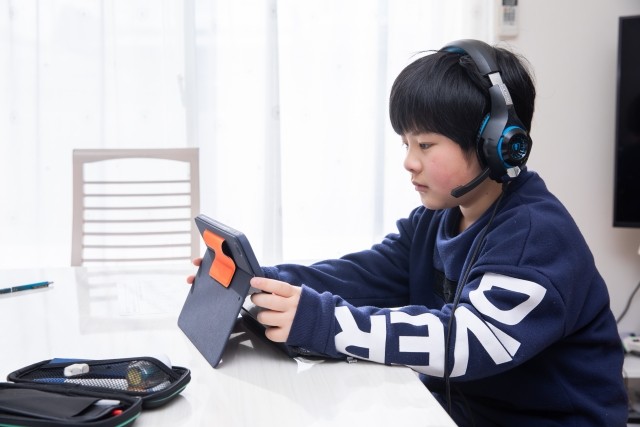 �q�ǂ��̊w�K�ɂ��e�����H�i�ʐ^�̓C���[�W�j