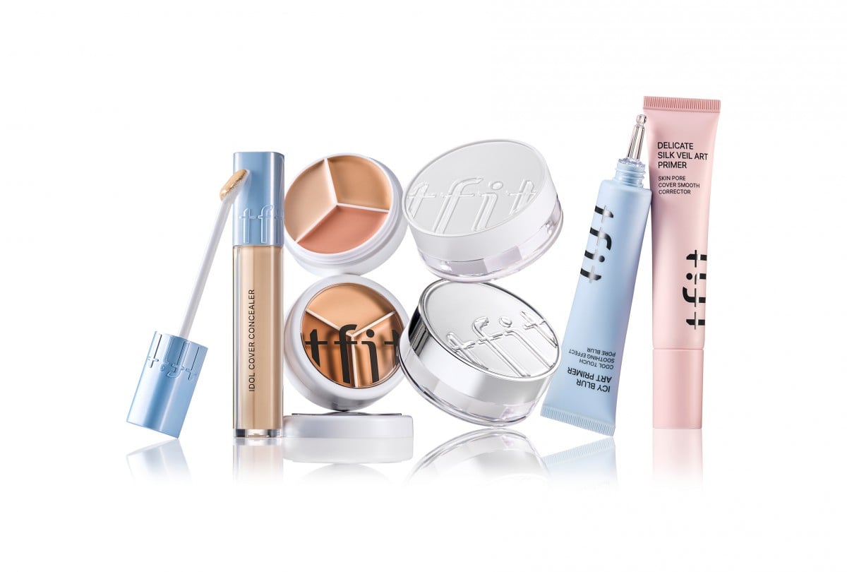 �x�[�X���C�N���u�����h�utfit�v�̏��i