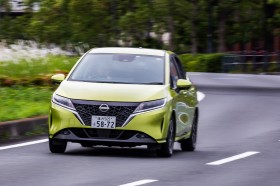 ���Y�m�[�gX FOUR�i4WD�j�y����L�z