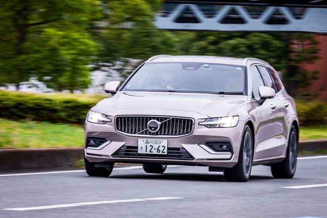 ボルボV60アルティメットB4（FF/7AT）【試乗記】 | オリコンニュース