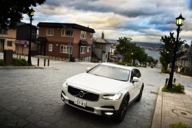 �{���{V90�N���X�J���g���[T5 AWD�T�}���i4WD/8AT�j�y����L�z