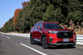 �z���_WR-V Z�{ �v���g�^�C�v�iFF/CVT�j�y����L�z