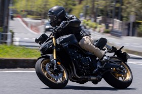 �z���_CB1000�z�[�l�b�gSP�i6MT�j�y���r���[�z