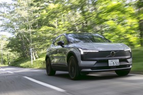 �{���{EX30�N���X�J���g���[ �E���g�� �c�C�����[�^�[ �p�t�H�[�}���X�i4WD�j�y����L�z