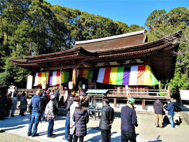 サムネイル 国宝・本堂の堂内拝観も可能！正月は奈良市の長弓寺へ初詣