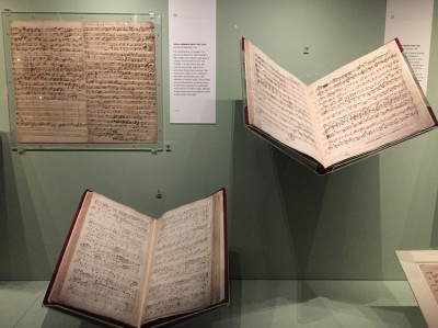 大憲章にアリス、ビートルズ？ロンドン・大英図書館は見どころ満載