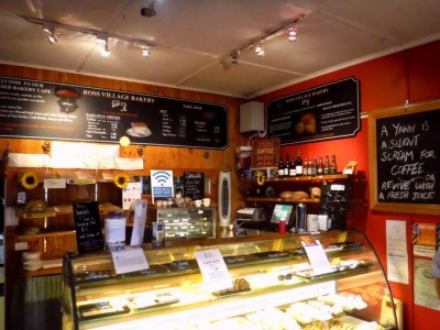 ジオラマ 魔女の宅急便 お店番 キキ パン屋のカウンター 飾り