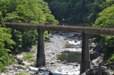 レールマウンテンバイク ガッタンゴー 飛騨の渓谷を自転車で冒険 Oricon News