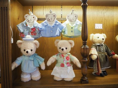 チョコ色のパティシエくまさん ぬいぐるみ アーティストベア 海外作家様 熊