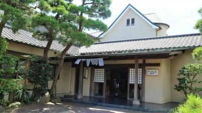 海辺の大正浪漫の洋館 鎌倉 かいひん荘 で文化人の香りと美食を味わう Oricon News