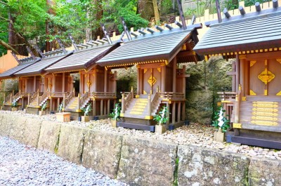 奈良・天河神社で外せない！神宝「五十鈴」・禊殿・六角岩 | ORICON NEWS