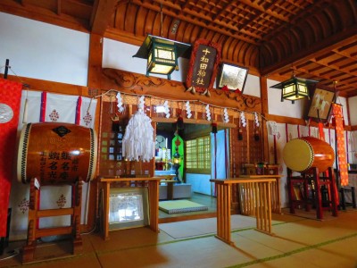 霊山十和田湖休屋にある神秘 十和田神社 の歴史と参道の美 Oricon News