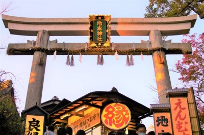 京都最古の縁結び神社 恋愛成就祈願は 地主神社 へ参拝しよう Oricon News