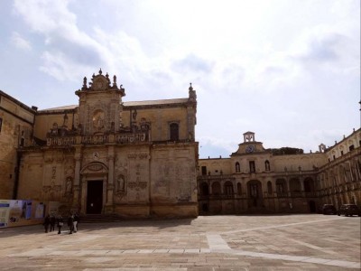 優雅なバロック建築と歴史を堪能 南伊レッチェの観光スポット5選 Eltha エルザ