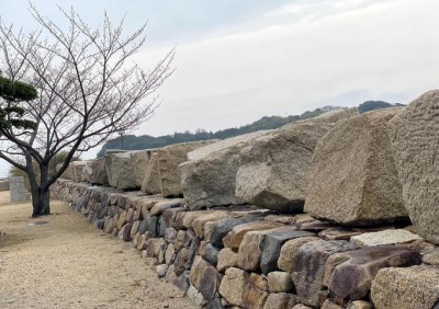 石の島・香川県小豆島「大坂城残石資料館」は石工職人の聖地だった