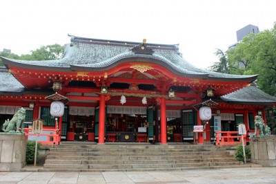 コラボお守りもかわいい 神戸 生田神社 の見どころ Eltha エルザ