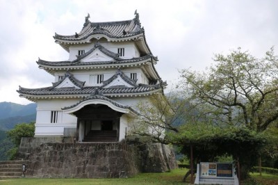 伊達十万石の城下町 えひめ南予「宇和島」にいっぺんきさいや