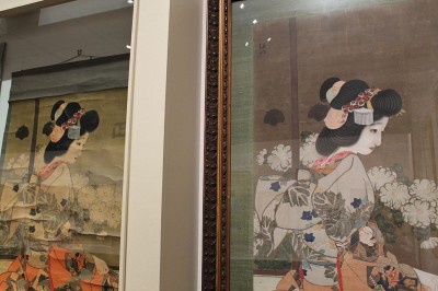 2141様感謝‼️新浮世絵悪魔派‼️真作　北野 恒富「人形」紙本肉筆　大阪画壇の雄 2141様感謝‼️新浮世絵悪魔派‼️真作 北野 恒富「人形」紙本