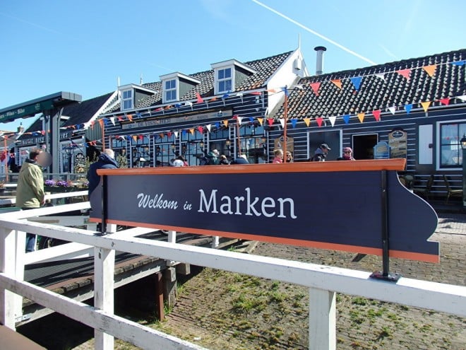 マルケル湖に浮かぶオランダの小さな島「マルケン島」｜eltha(エルザ)