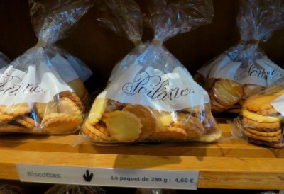 パリ・老舗パン屋なのにクッキーが大人気「ポワラーヌ」とは