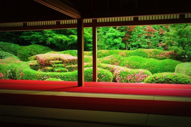 大池寺、客室からの蓬莱庭園 大池寺庭園 ― 小堀遠州作庭…滋賀県甲賀市の庭園。 | 庭園情報