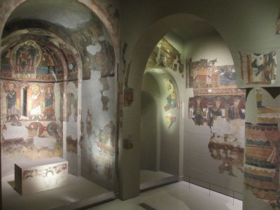 洋書◆カタルーニャ国立美術館の中世の宝物写真集 本 工芸品 スペイン 洋書◇カタルーニャ国立美術館の中世の宝物写真集 本 工芸品