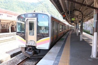 モグラ駅にループ線…上越国境を鉄道で探索しよう～JR上越線乗り撮り歩き | ORICON NEWS