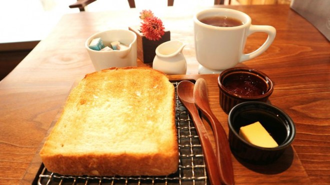 古民家カフェで朝食を！江ノ電極楽寺～坂ノ下へ「鎌倉さんぽ