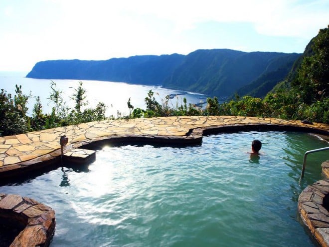 みはらし の 湯 八丈島 水着