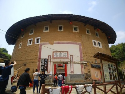 中国の世界遺産「福建土楼」は古代のデザイナーズマンション