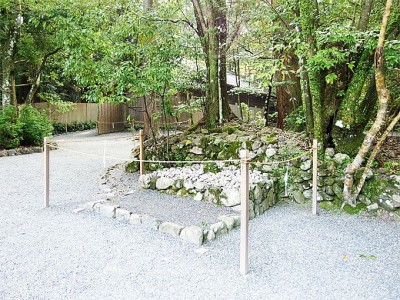 かつて桜の神もいた!伊勢神宮内宮、太古の神祀りに触れる参拝 かつて桜の神もいた!伊勢神宮内宮、太古の神祀りに触れる参拝