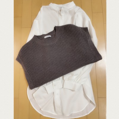 2点セットなのに2,000円以下！？しまむらのシャツ＆ベストは即