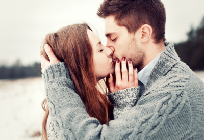 や 離さないで 女性がもっと欲しがる 男性のスキンシップ Eltha エルザ