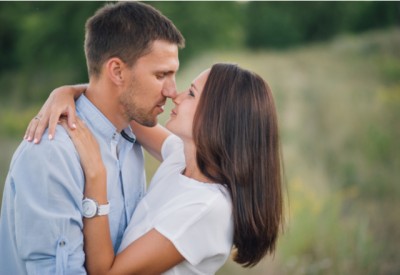 この焦らしはヤバイ 女性が興奮する いじわるなキス 4選 Eltha エルザ この焦らしはヤバイ 女性が興奮する いじわるなキス 4選 Eltha エルザ