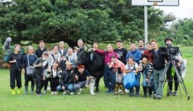 �u�������q�B�v�f�扻 �Ё[�Ձ[���񏉊ē� �����E�v������̐��U�`��