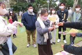 �Ȃ肽����l�ɂȂ�Ă�? �Z�����ߔe�̋v�Βn���ő��Ɛ����^�C���J�v�Z�����J��