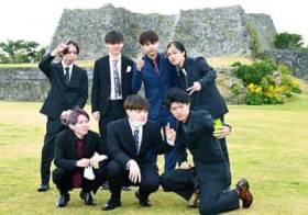 ���E��Y��20�� �V���l�ƂƂ��ɏj�� ������