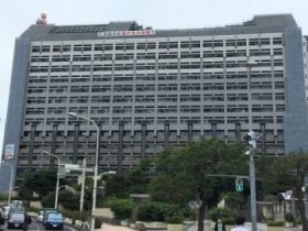 �R���i���N�`���ڎ�։��ꌧ���S���`�[�� 10�l�O��A��Â�s�����x����