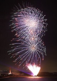 �s�ł̂����!���ɑS�W���A�ԉ�5000�� FM����܂ƃj�R���œ��ʔԑg