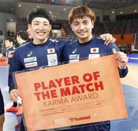 ���]�A�n���h���E�I�茠�ŃQ�[���ŗD�G�I�� �����N���A�`�A�Ɂu���j�I�v�h���[