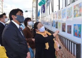 �ߔe�݂炢�x���w�Z ���݌���Ɏ����E���k�̊G���W�� 22�N�̊J�Z��PR