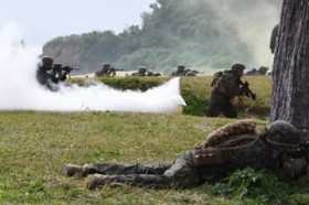 ���č����P���A�ً}���Ԑ錾���̉����2700�l�Q���� �����u�R���i�΍��O��v