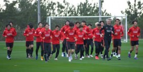 FC��������Y�a�ڐЂ�MF����A�V�V�n�Ŏn�� ���h���Q�X�V�ē�������グ���C