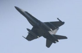 �ČRFA18��s ���Ӗ������ق̑����A�ő��122�f�V�x�� 