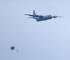 2���A���ŕČR���P�����s�A�Ì����Ńp���V���[�g�~�� ���ꌧ�Ƃ���܎s�̒��~�v���̒�